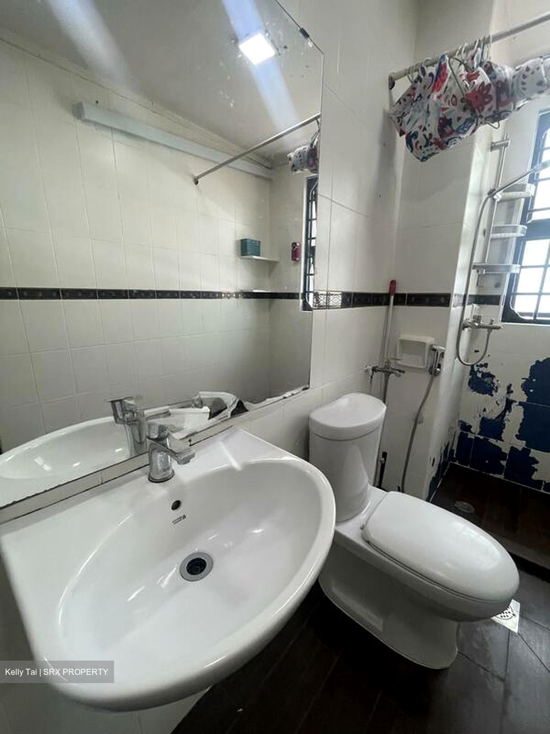 Lorong Mydin (D14), Terrace #495660231